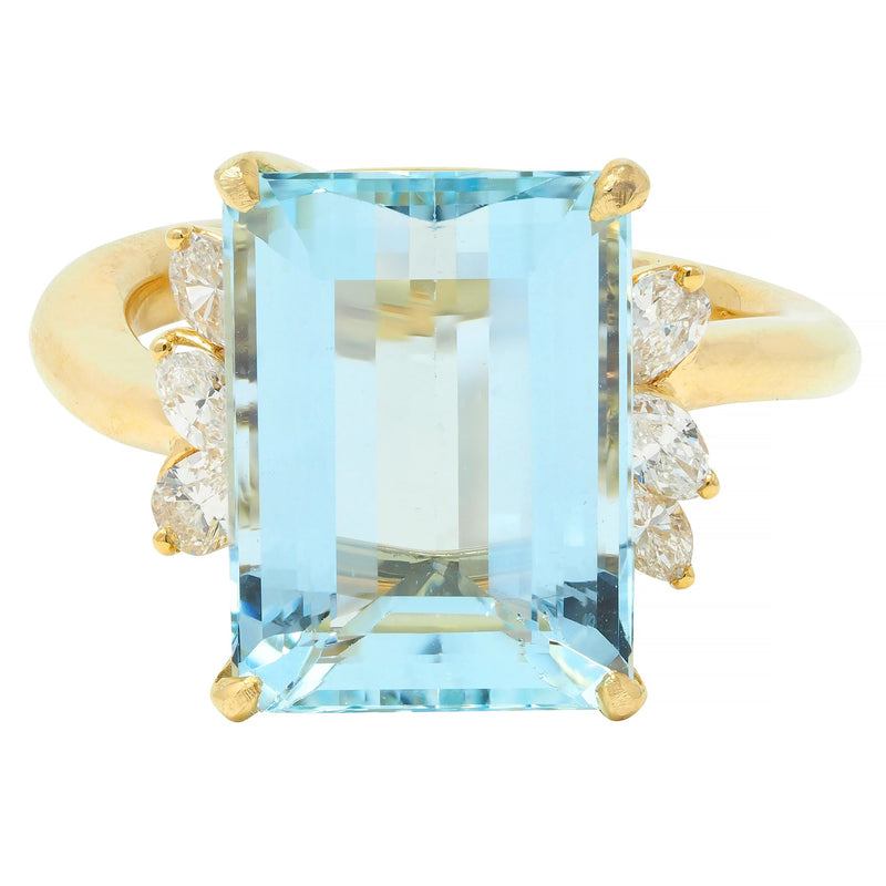 Contemporary 7.27 CTW Aquamarine Diamond 18 Karat Yellow Gold Cocktail Ring