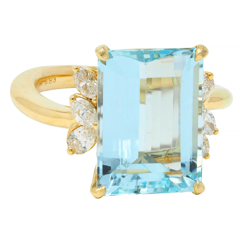 Contemporary 7.27 CTW Aquamarine Diamond 18 Karat Yellow Gold Cocktail Ring