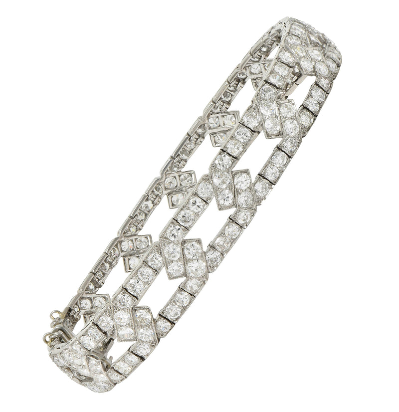 Art Deco 11.18 CTW Diamond Platinum Chain Link Motif Vintage Strap Bracelet