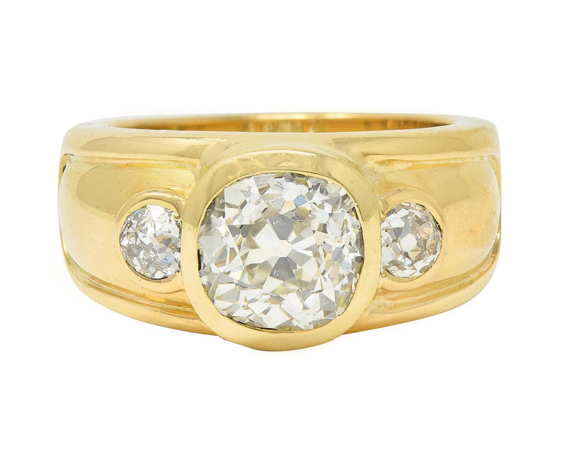 Mellerio 2.95 CTW Old Mine Cut Diamond 18 Karat Yellow Gold Three Stone Vintage Unisex Ring