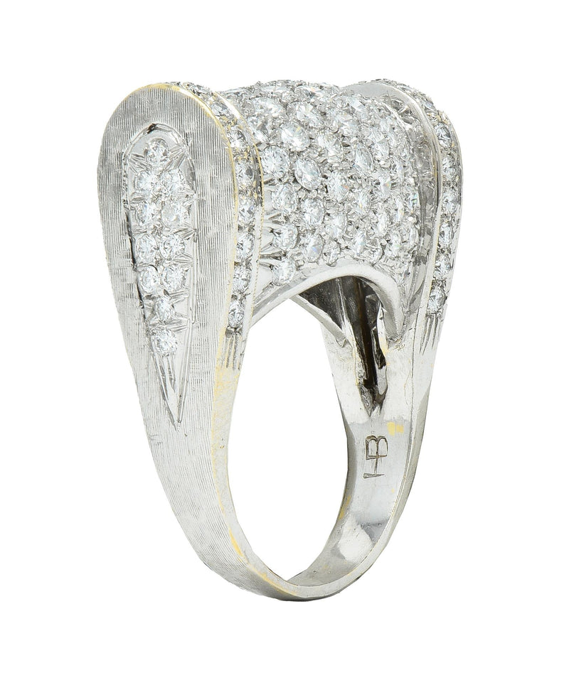 Hammerman Bros. Mid-Century 4.25 CTW Diamond Platinum 18 Karat Gold Vintage Barrel Ring