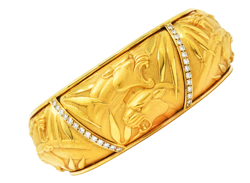 Carrera y Carrera Diamond 18 Karat Yellow Gold Panther Cuff Bracelet