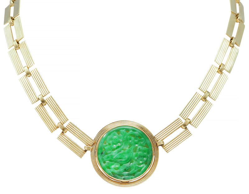 1970’s Carved Jade 14 Karat Yellow Gold Link Vintage Station Necklace